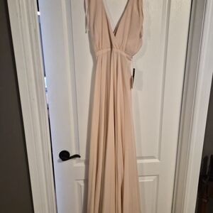 BNWT XS Lulu's Blush Maxi Dress